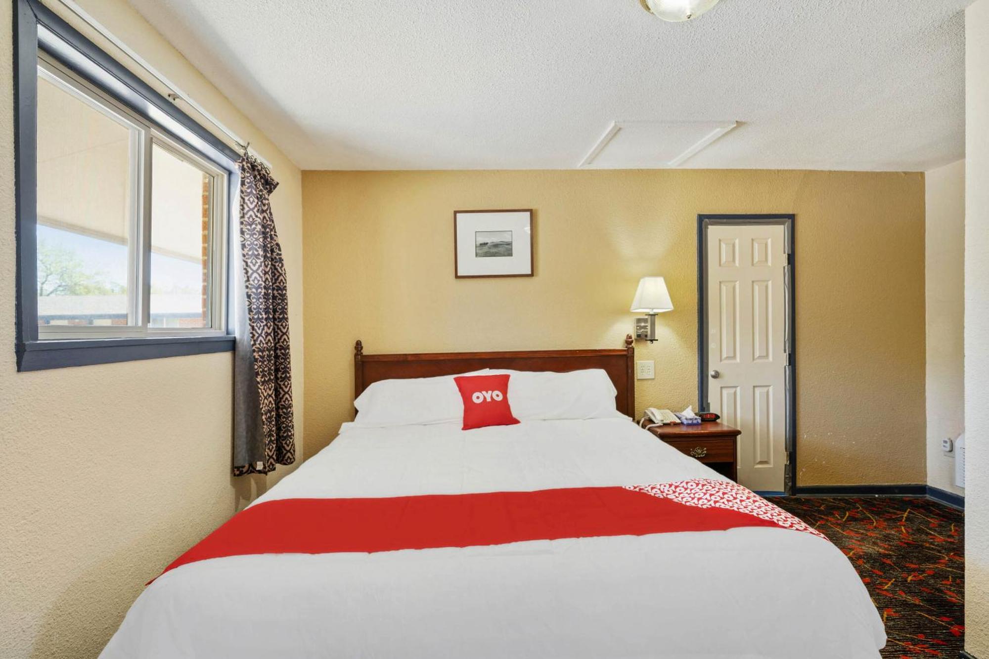 Oyo Hotel Luling Tx Downtown I-10/Us-90 Exterior photo