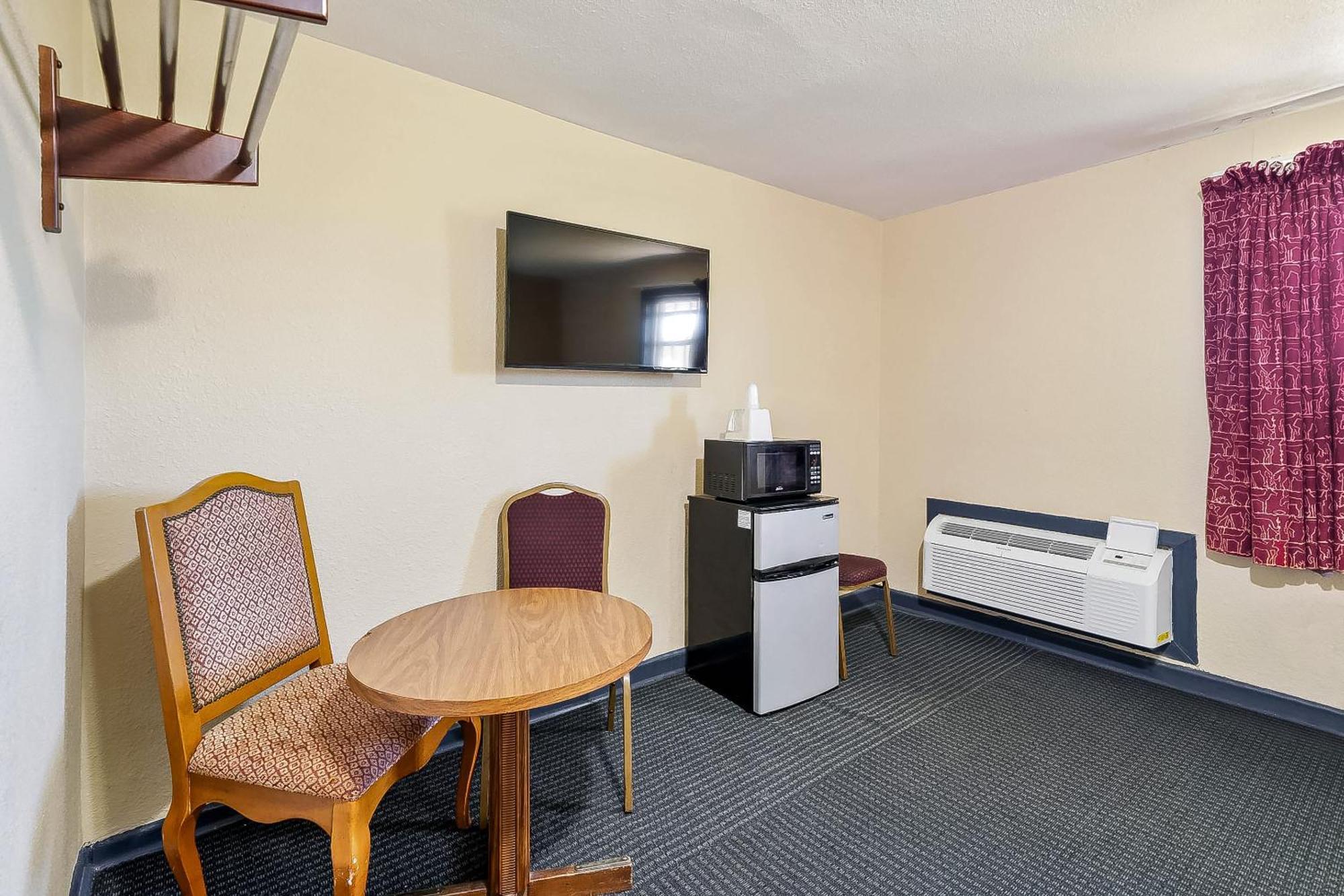 Oyo Hotel Luling Tx Downtown I-10/Us-90 Exterior photo